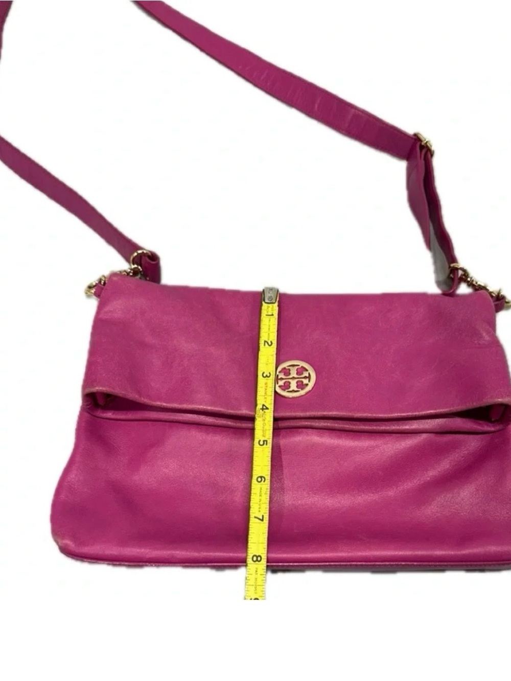 Tory Burch Dena convertible crossbody bag featuring Fold-Over gold tone - Picture 12 of 15